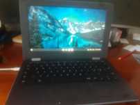 Asus C213 2w1 Chromebook