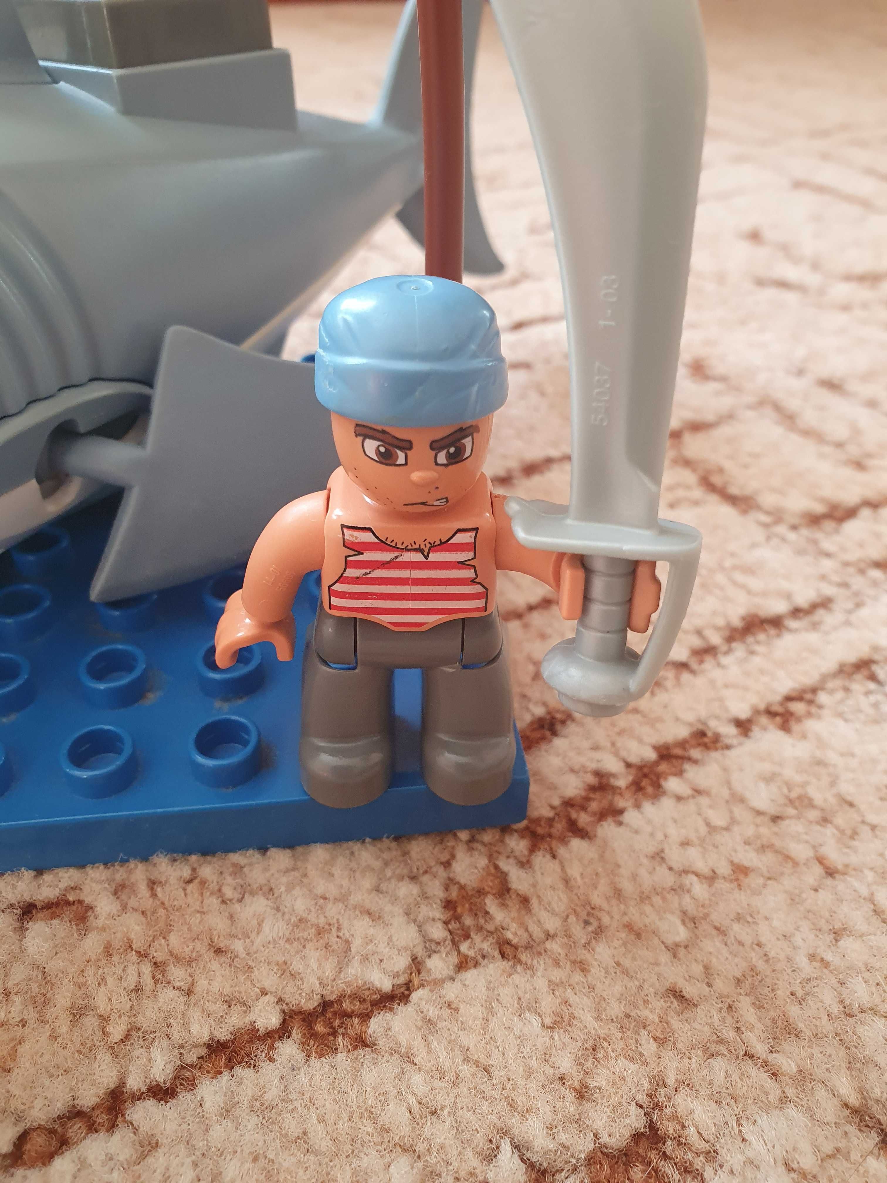 Lego DUPLO rekin + pirat