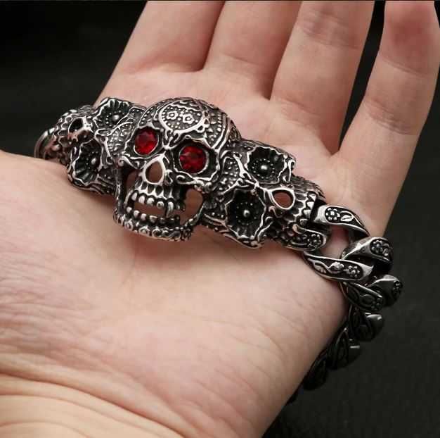 Pulseira Vintage Caveira Red Eyes – Aço Inoxidável