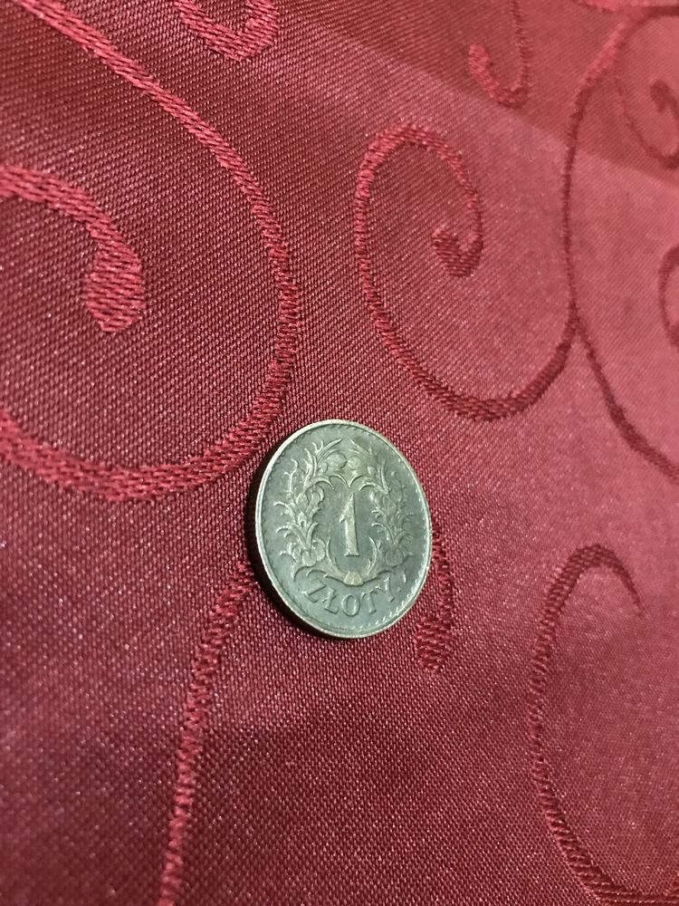 Монета 1 польский злотый 1928 год