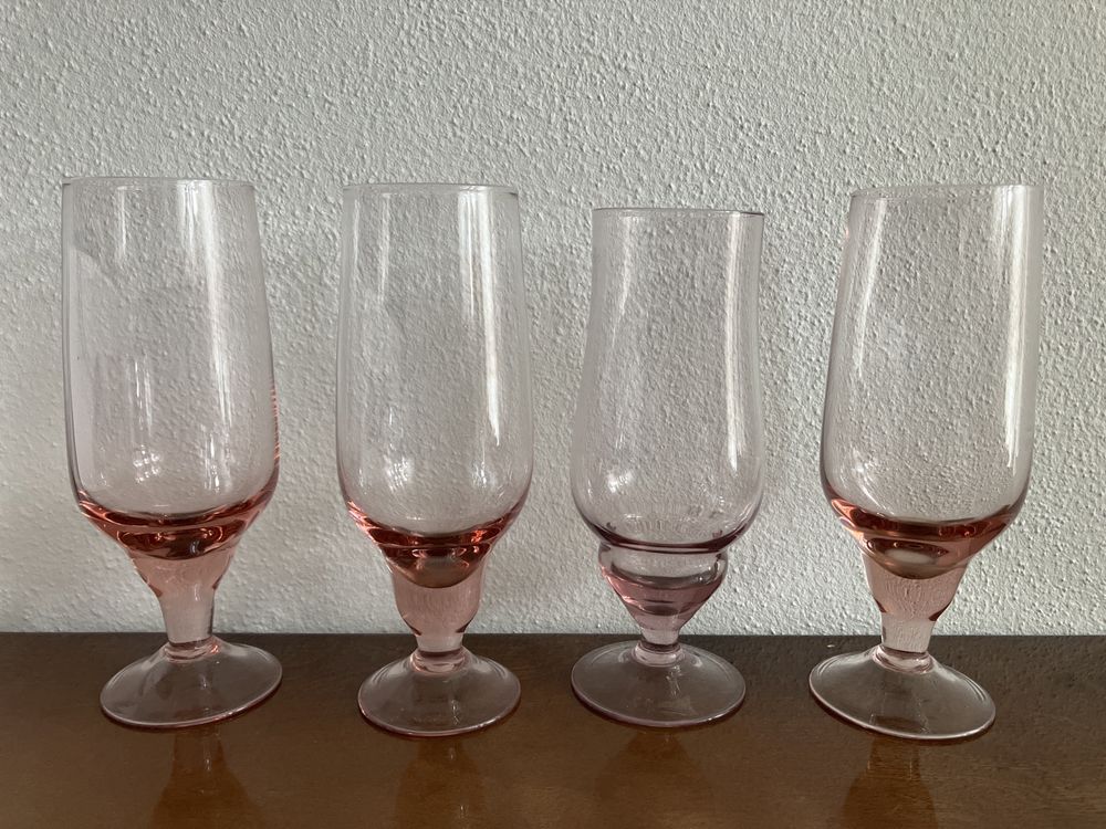 Rożowe kieliszki do wina Prl 4 sztuki wysyłka w innym ogłoszeniu.