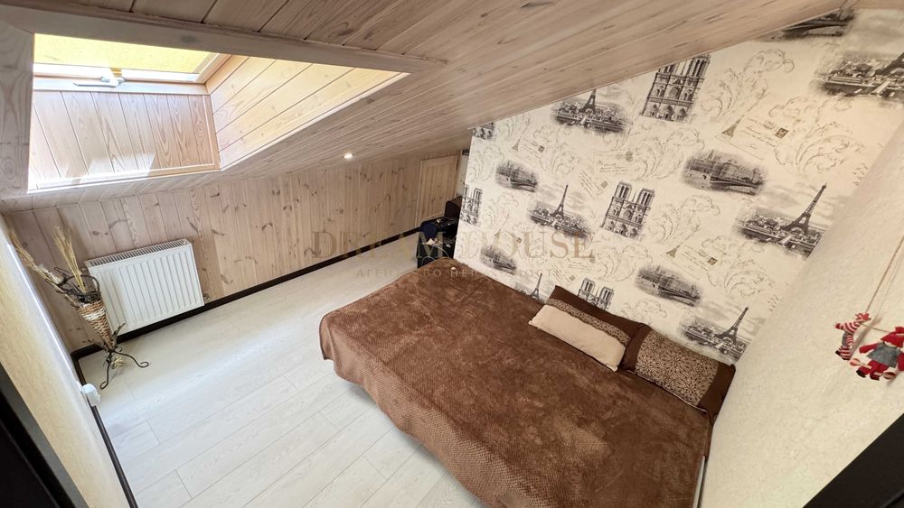 Трьохкімнатна квартира з ремонтом у Гранд Виллас. Газове опалення