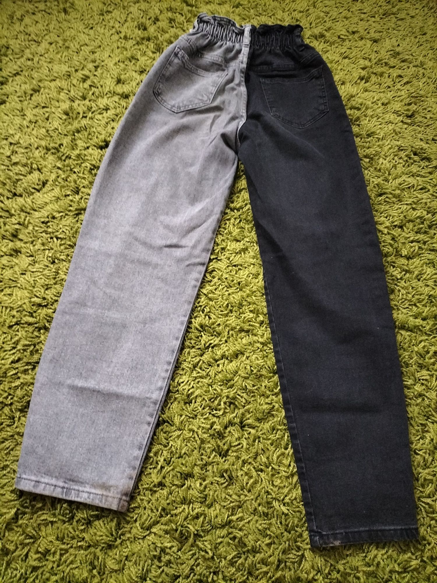 Двокольорні джинси мом 8-9 років