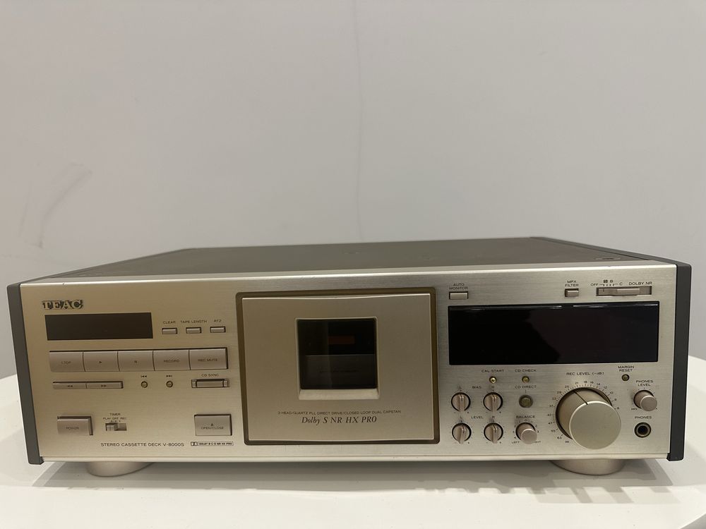 Кассетная дека Teac V8000