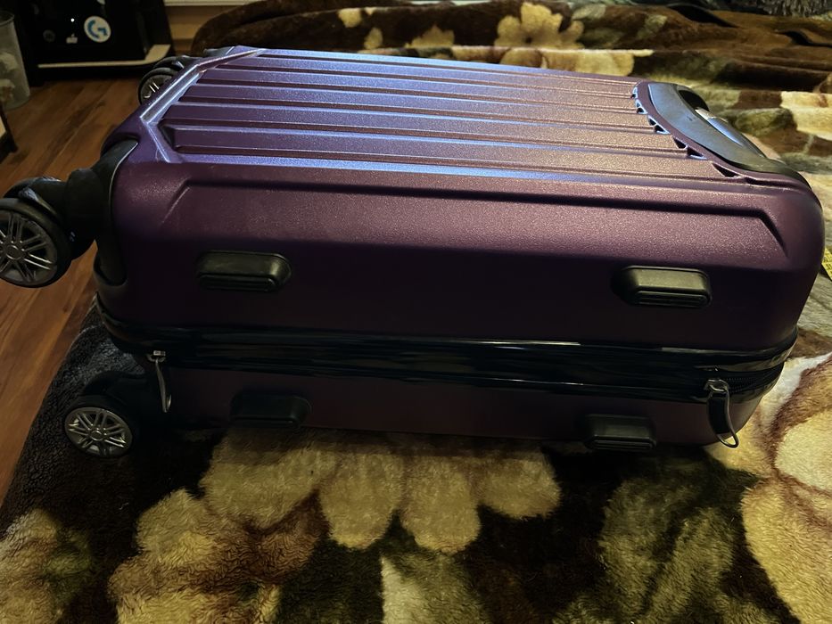 Продам дорожную сумку