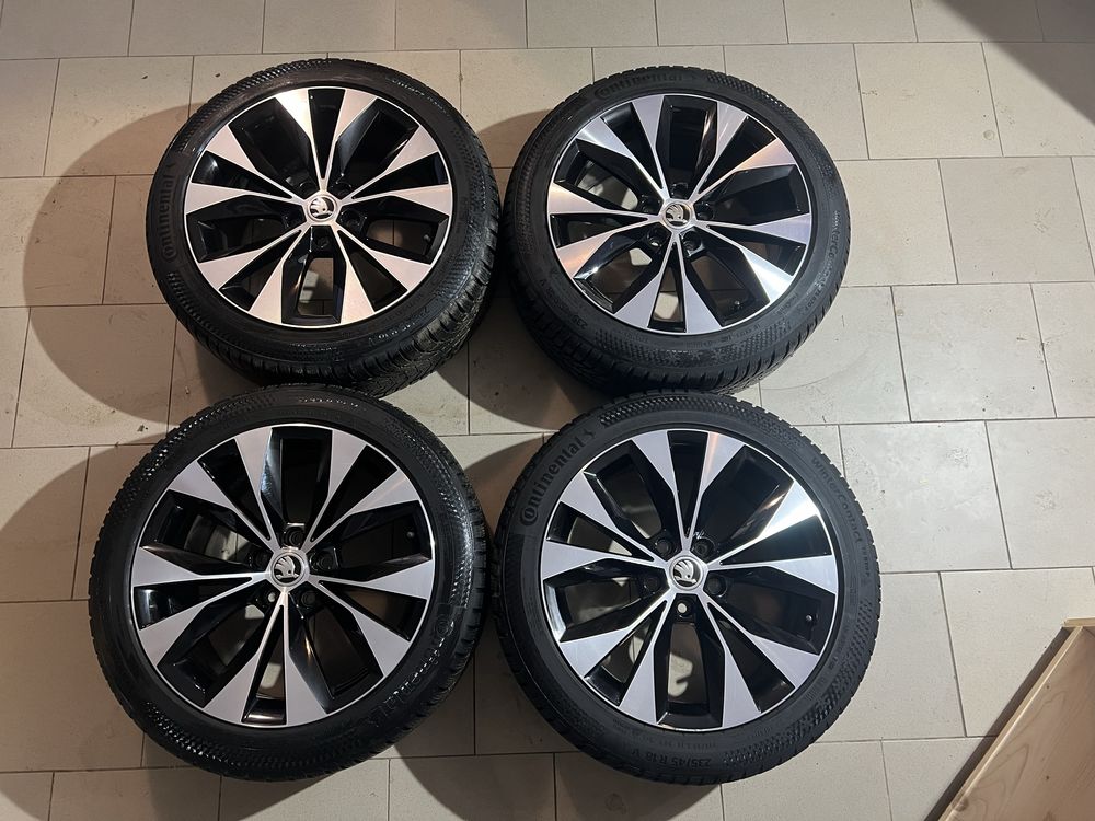 Продам диски з резиною 235/45 r18