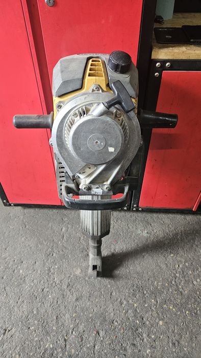 Wacker neuson bh 55 młot wyburzeniowy