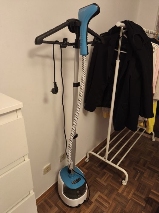 Ferro de engomar a vapor