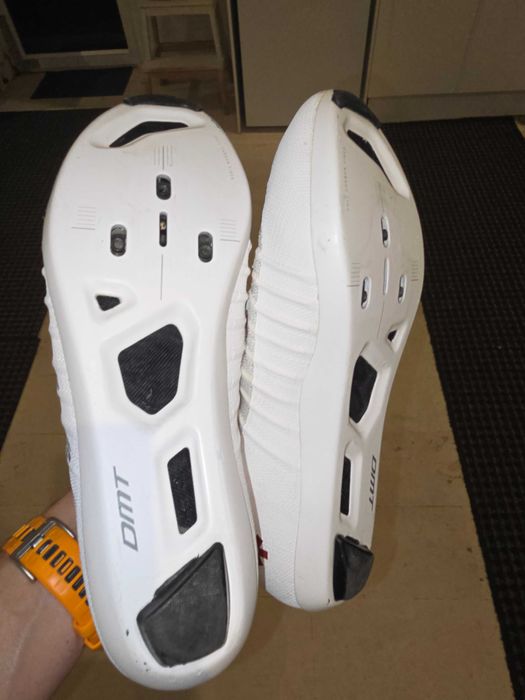 Sapatos estrada DMT KRSL POGIS