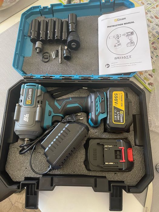 Klucz udarowy elektryczny GISAM 2000 + 2x bateria + walizka + zestaw