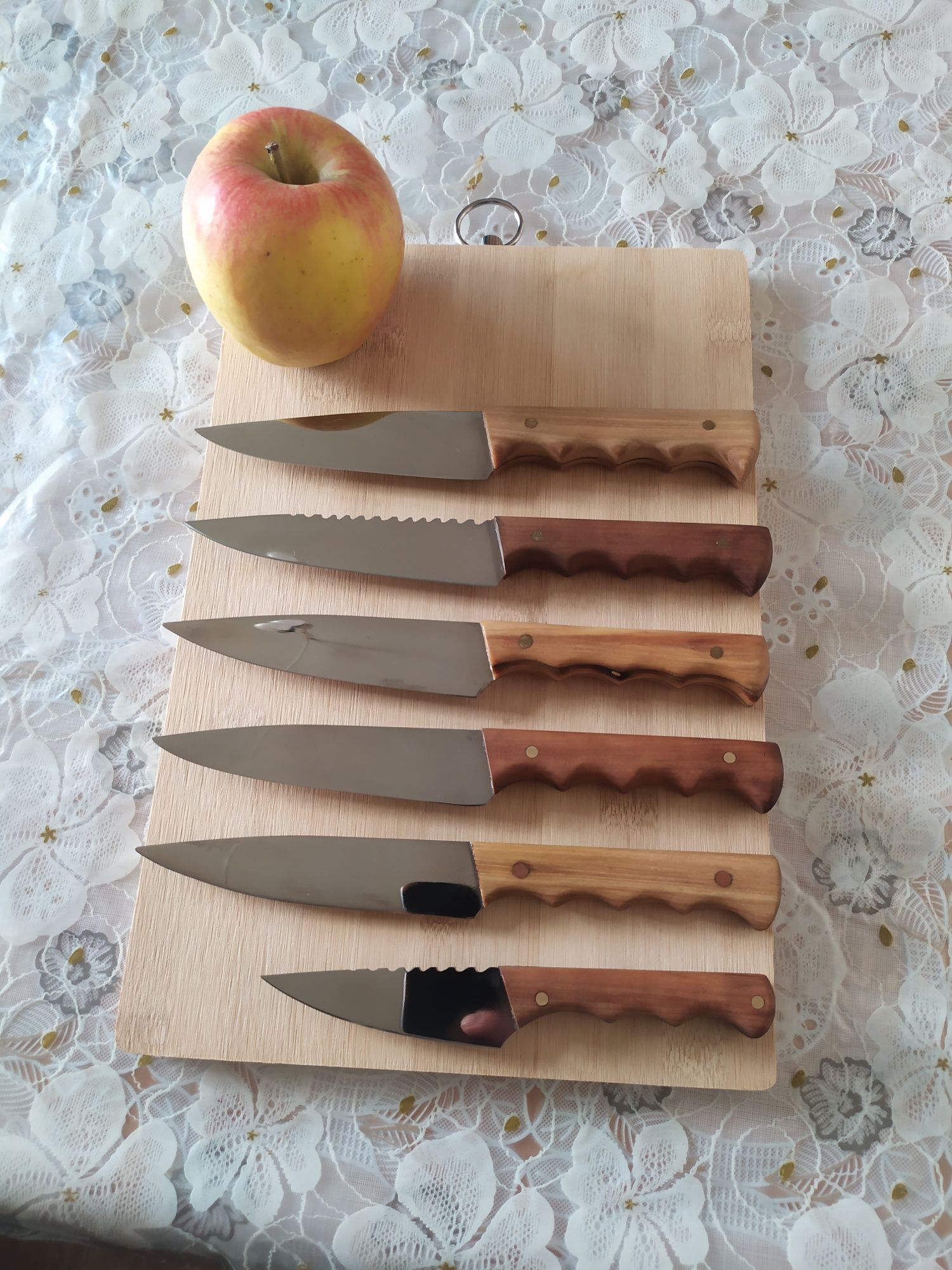 Кухонный нож ручной работы