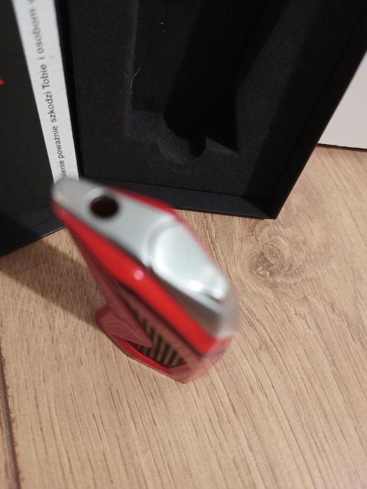 Zapalniczka Marlboro