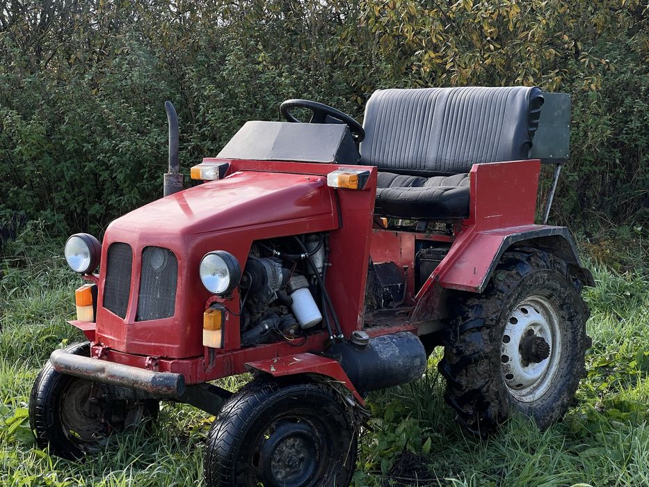 Продам хороший , потужний  економний трактор