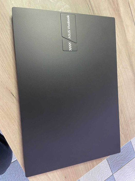Новий Asus VivoBook 16 X1605VAP