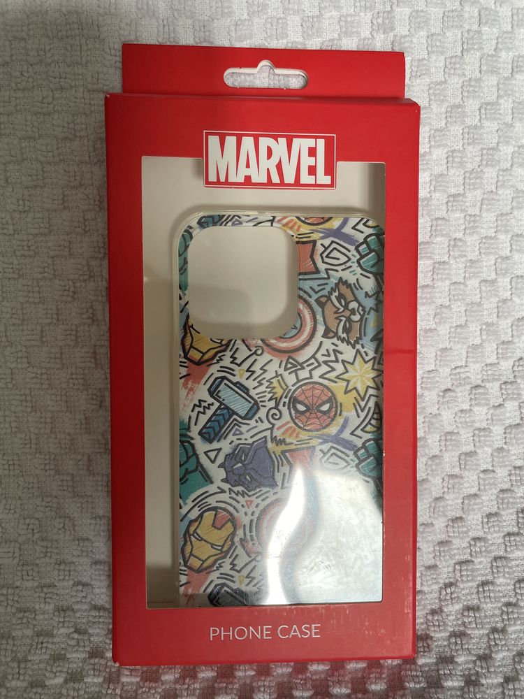 Etui iphone 13/13pro Marvel