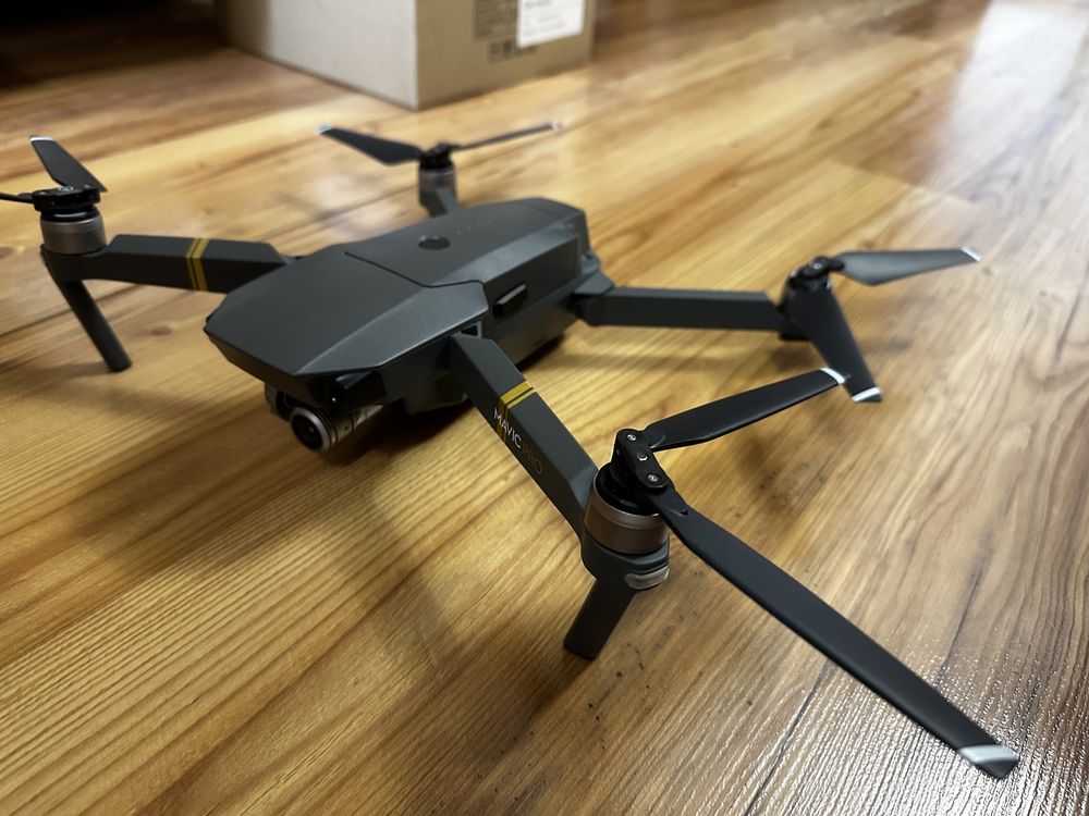 Dron Dji Mavic pro combo jak nowy dużo dodatków