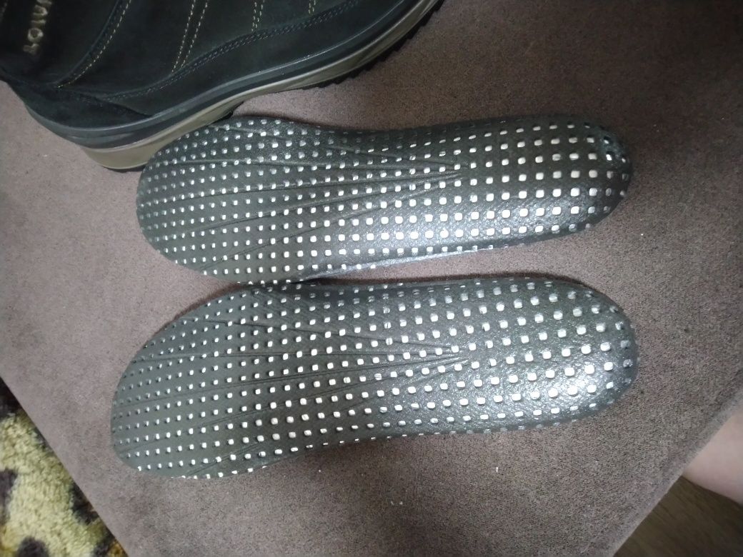 Ботинки Lowa Sassello мембрана Gore -Tex + утеплитель, подошва Vibram