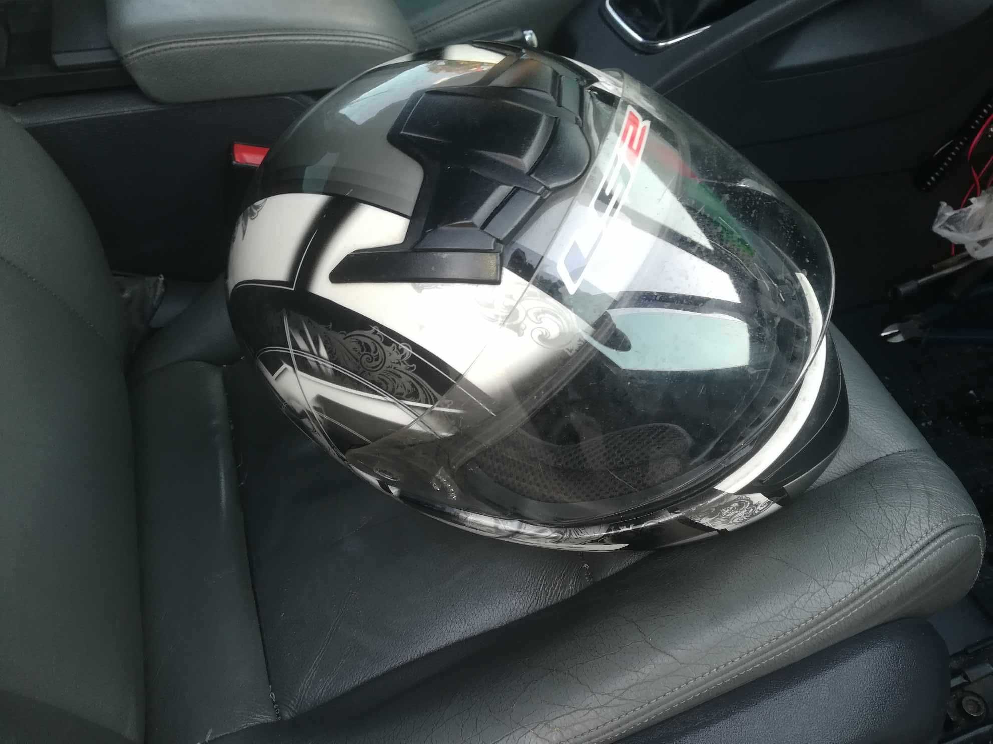 Kask szczękowy LS2 roz, L