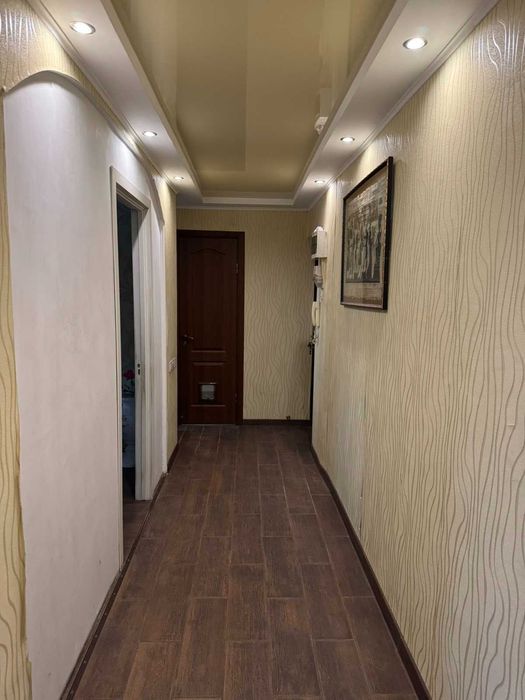 Продам 3к. квартиру, вул. Калинова, буд. 75
