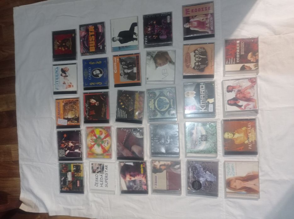 Музичні CD та DVD-диски (90-х / 2000-х) – 70 грн/шт.