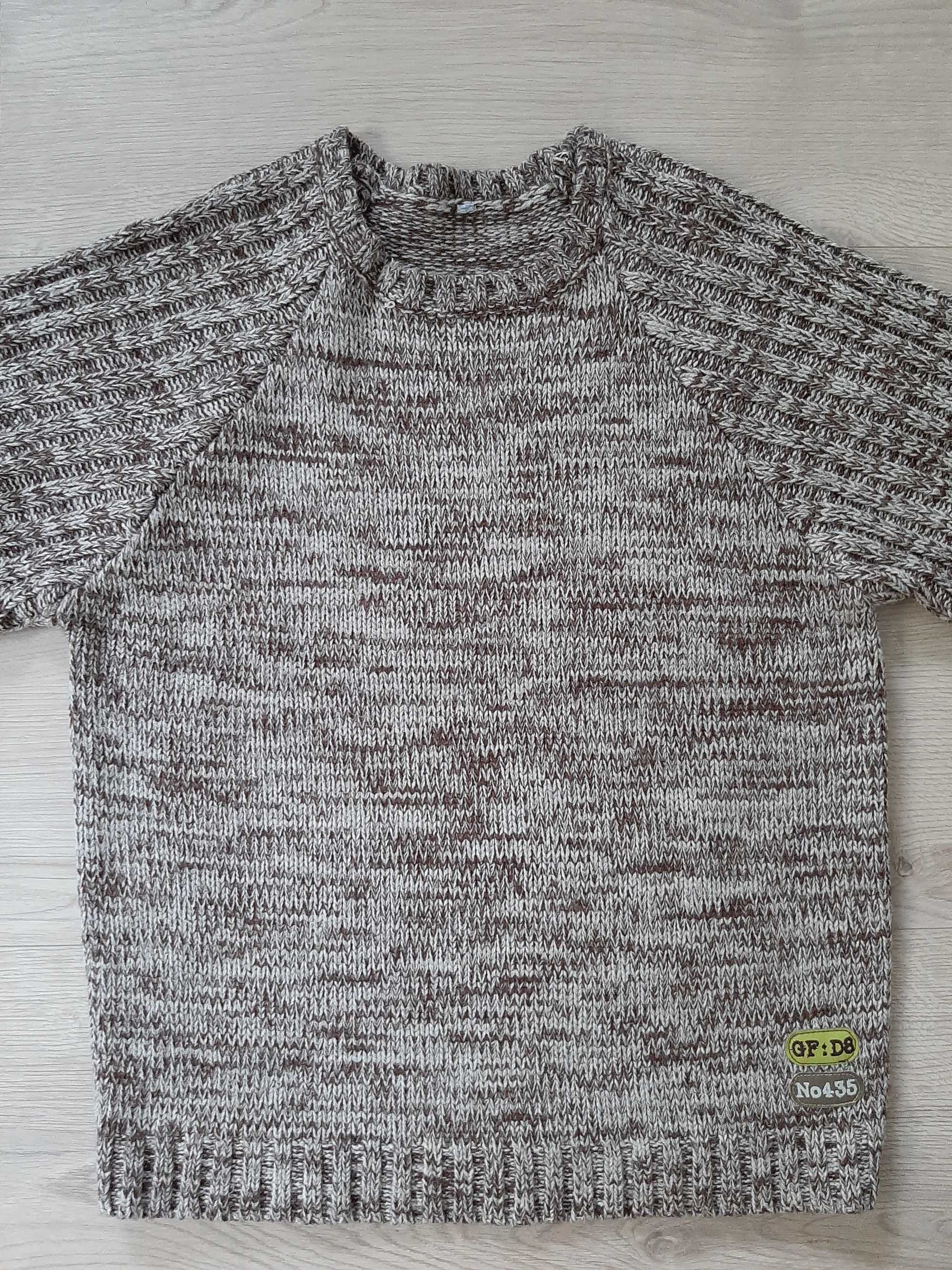 Beżowy Sweter. No-name. Rozmiar 164