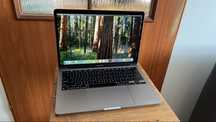 Macbook PRO M2 13" / 8GB 512GB / TouchBar 2022 A2338 Laptop Apple M