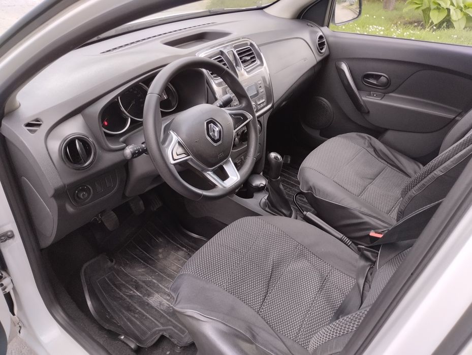 Авто Автомобиль 3600 неделя в аренду под такси.