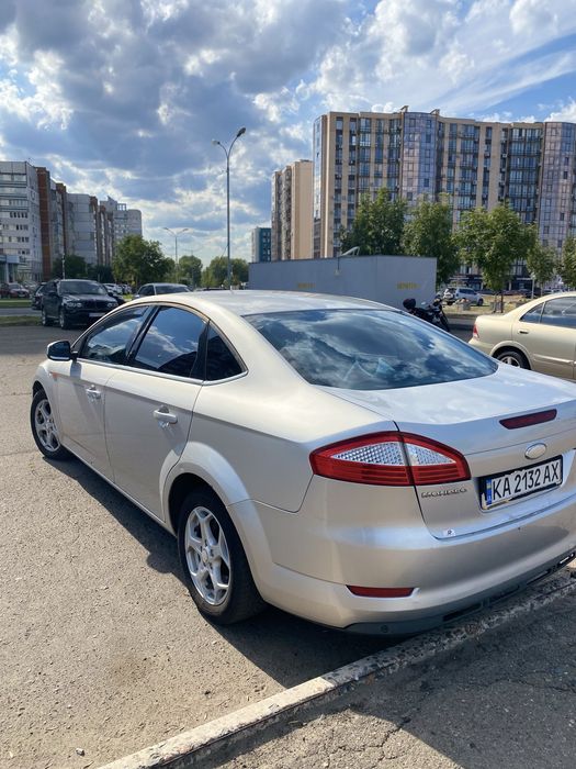 Ford Mondeo MK4 2010 рік