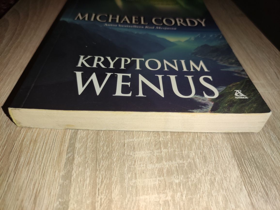 Książka thriller medyczny/ Kryptonim Wenus Cordy