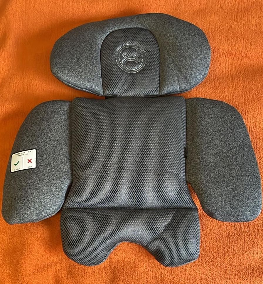 Fotelik samochodowy Cybex Cloud Z2 i-Size - stan bardzo dobry