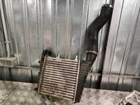 Chłodnica powietrza intercooler lewy Audi A8 D4 4.2 Tdi 4H