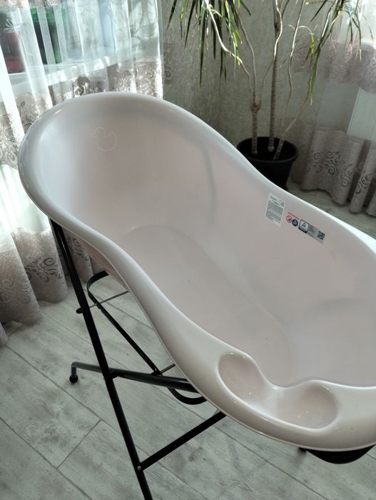 Підставка з ванночкою tega. Повний комплект !