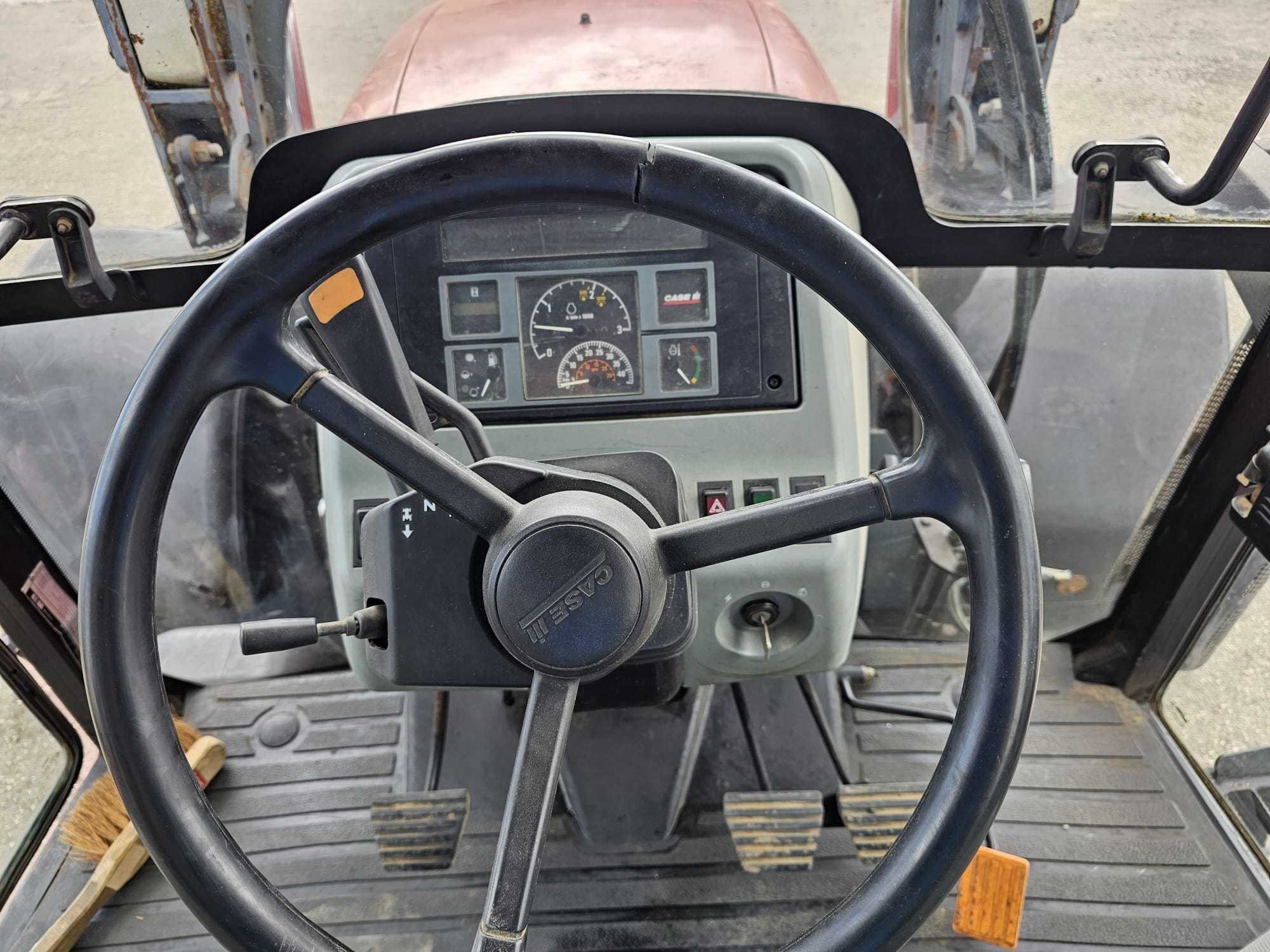 Case MX 120 Maxxum 6 cylindrów z Ładowaczem Faucheux , przedni TUZ
