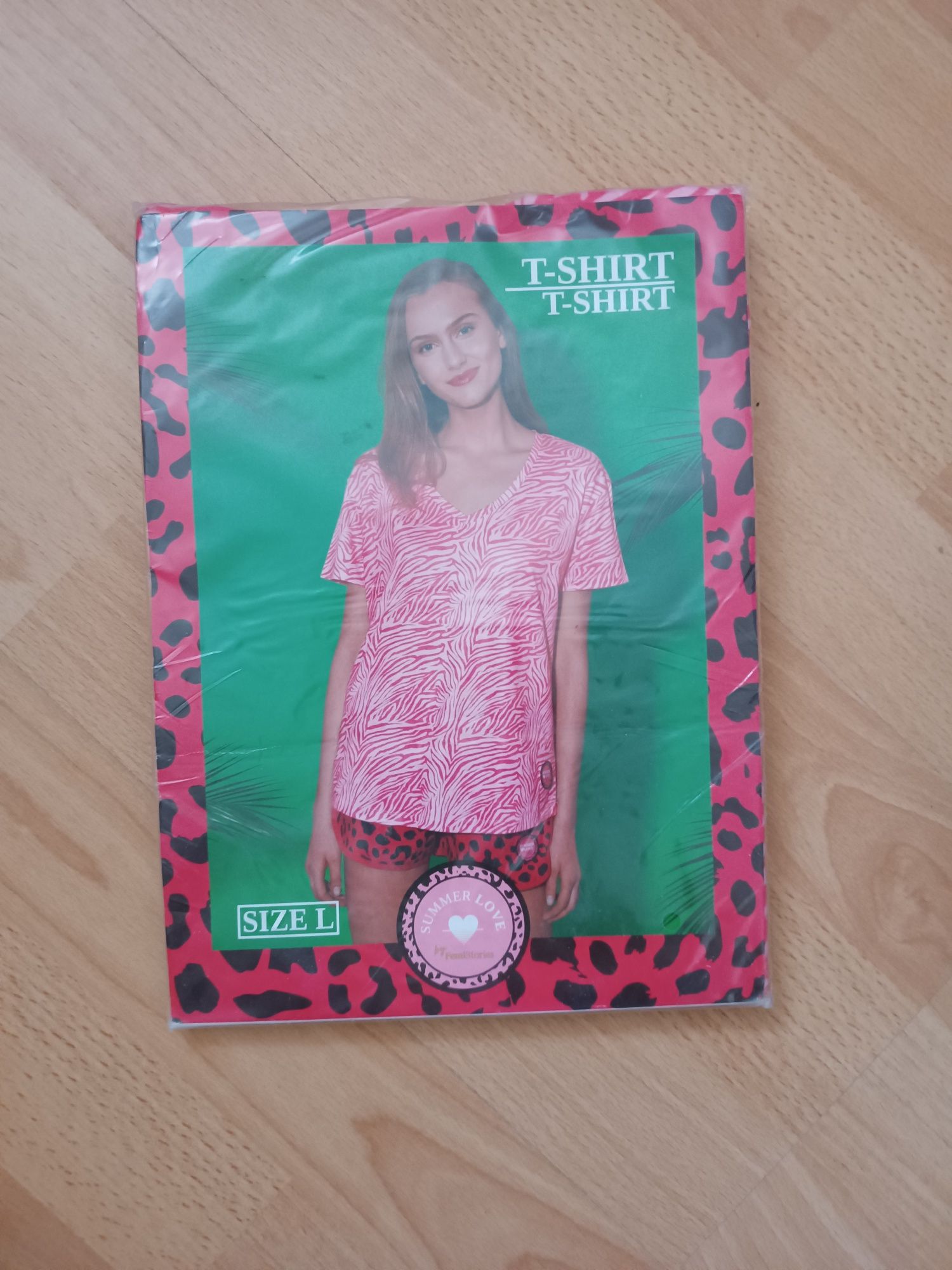 T-shirt damski różowy