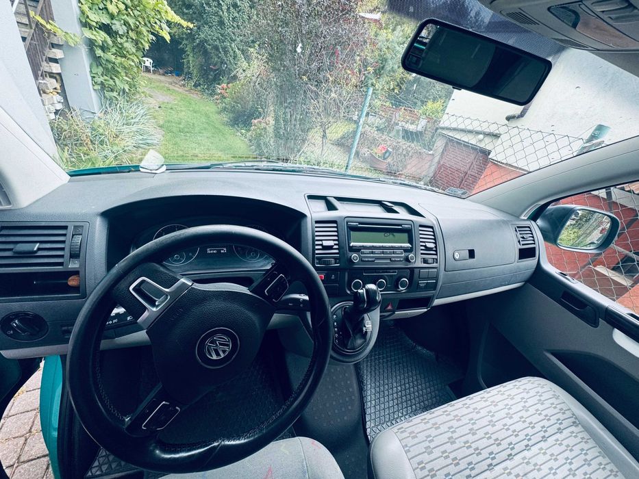 VW Transporter T5 polift / automat / 2.0 TDI 140km / 3 osobowy / 2010r