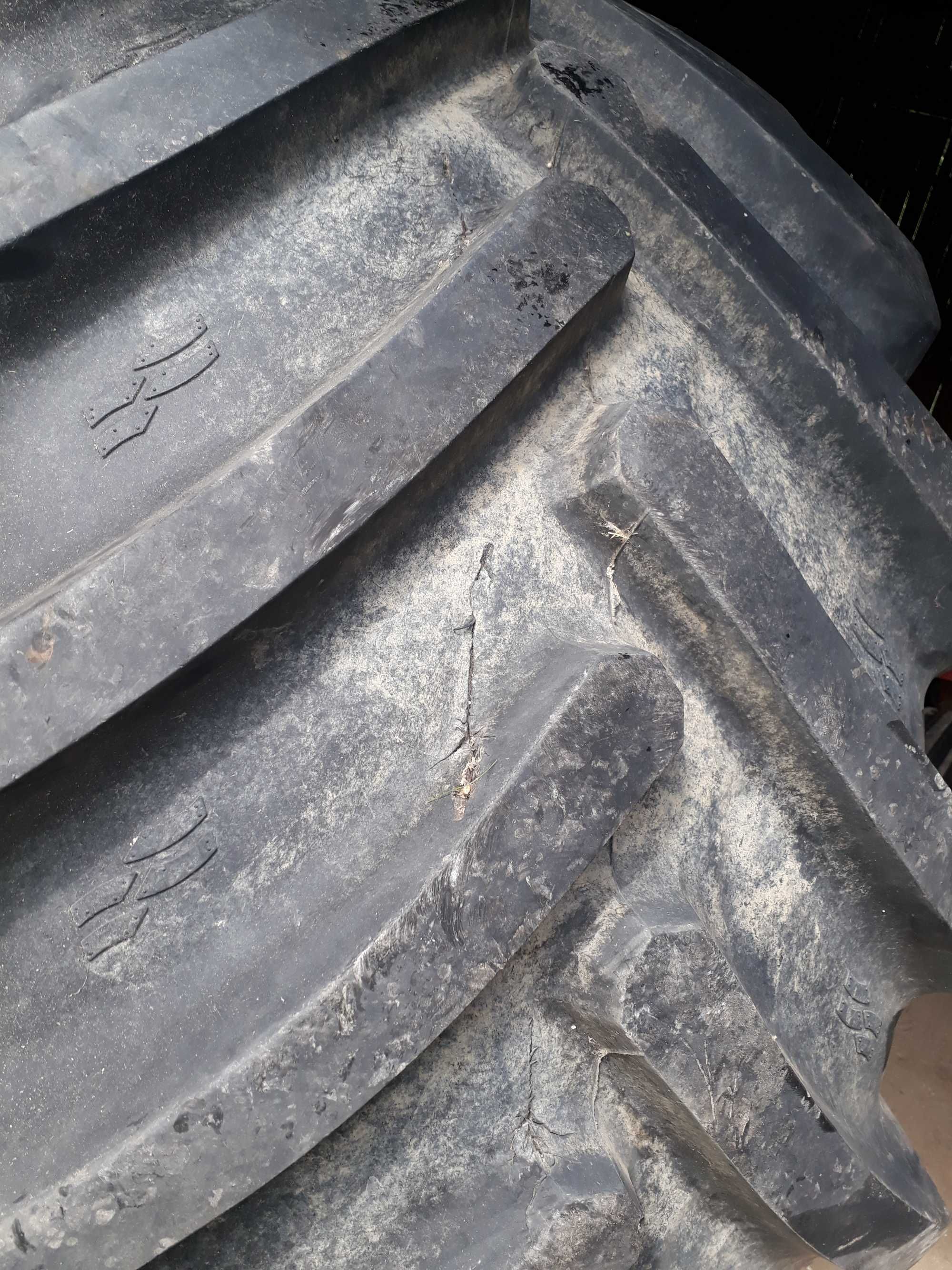 Opony 800 / 65 R32  Alliance Agri- Star