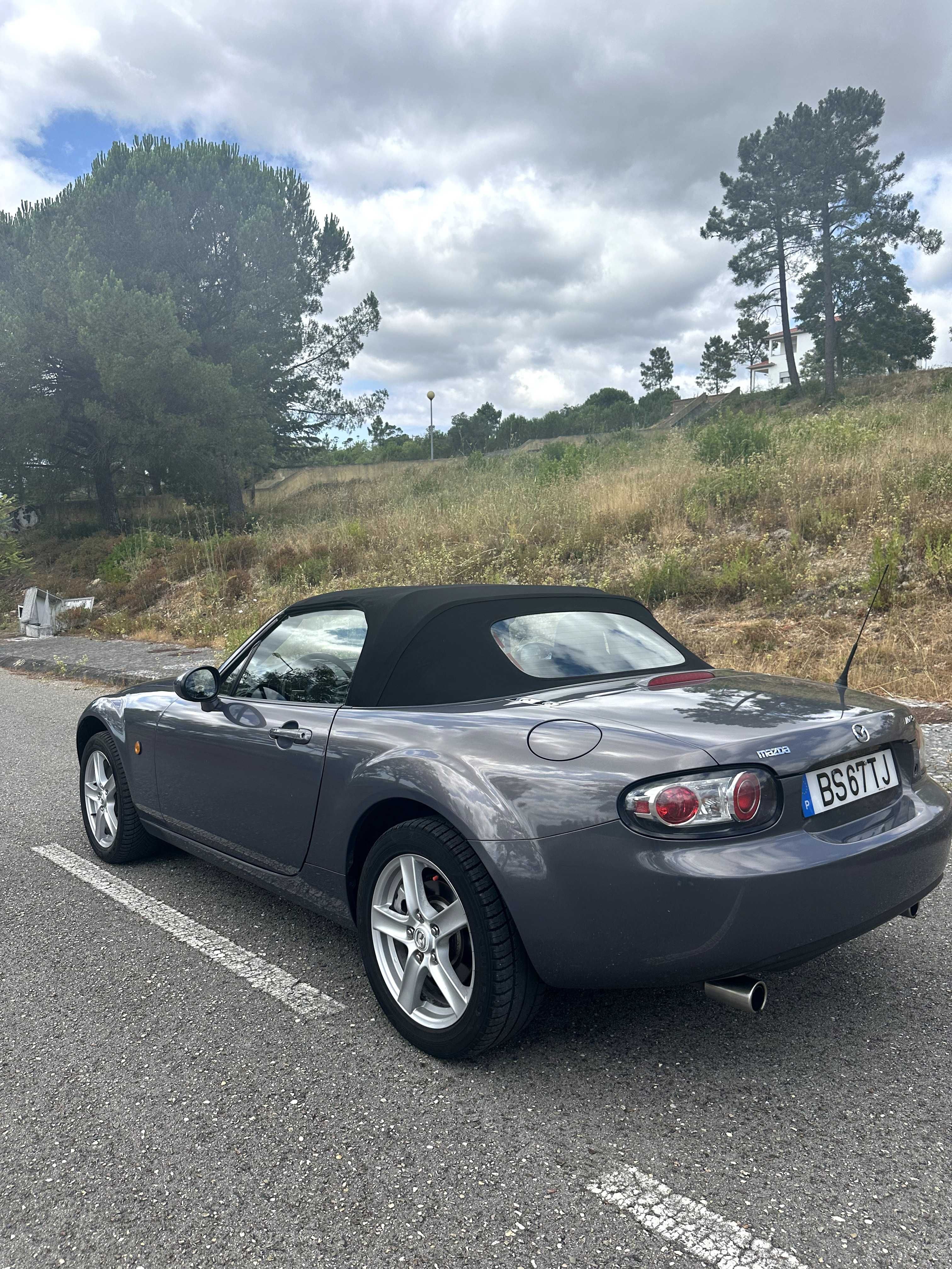 Mazda MX-5 NC MZR 1.8 Exclusive