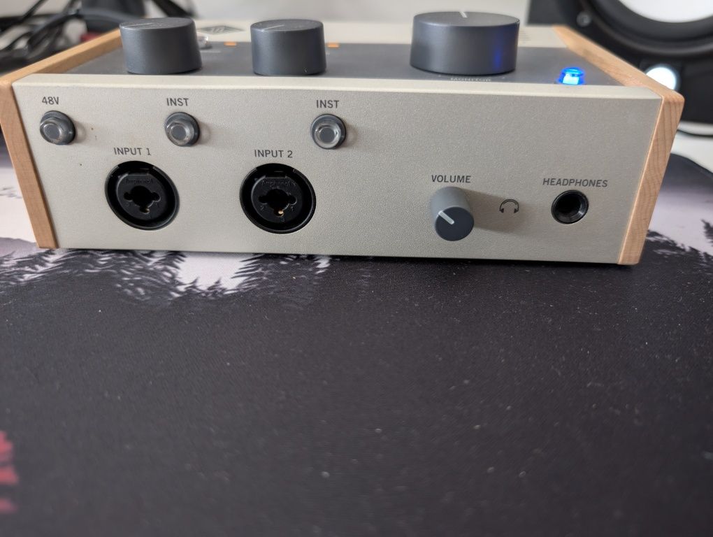 Universal Audio Volt 276