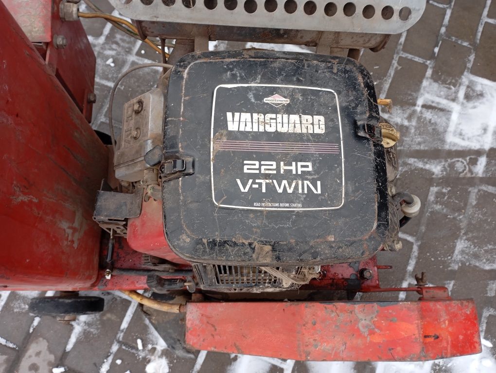 Przecinarka spalinowa do betonu samojezdna vanguard 22 hp b&s