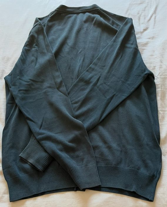 Vendo Cardigan Com Botões Zara.