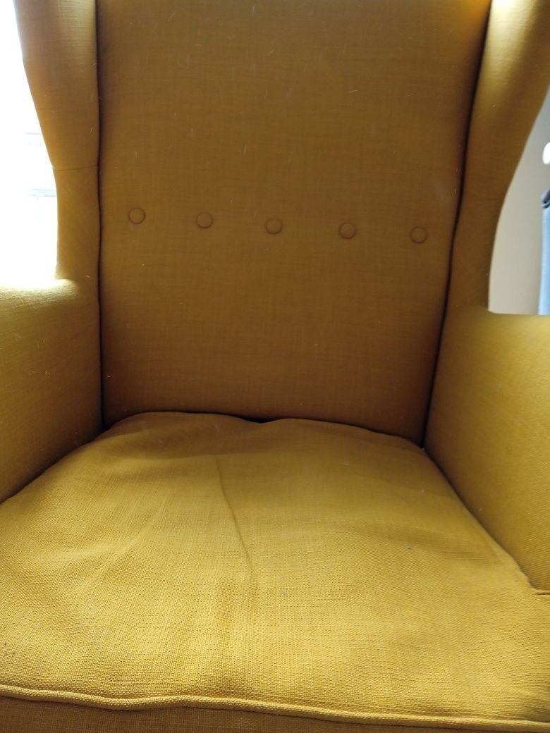 Fotel zolty uszak Ikea