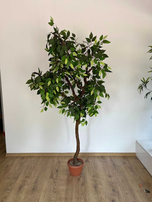 Sztuczne drzewko 210cm