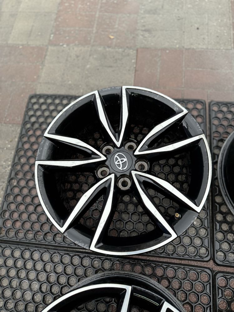 Оригінальні диски toyota camry corola avensis auris Lexus is 5 114 r17