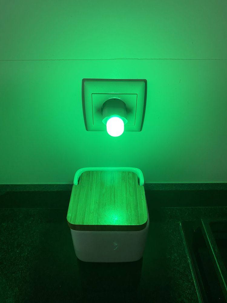 Luz nocturna USB , nova, cor verde