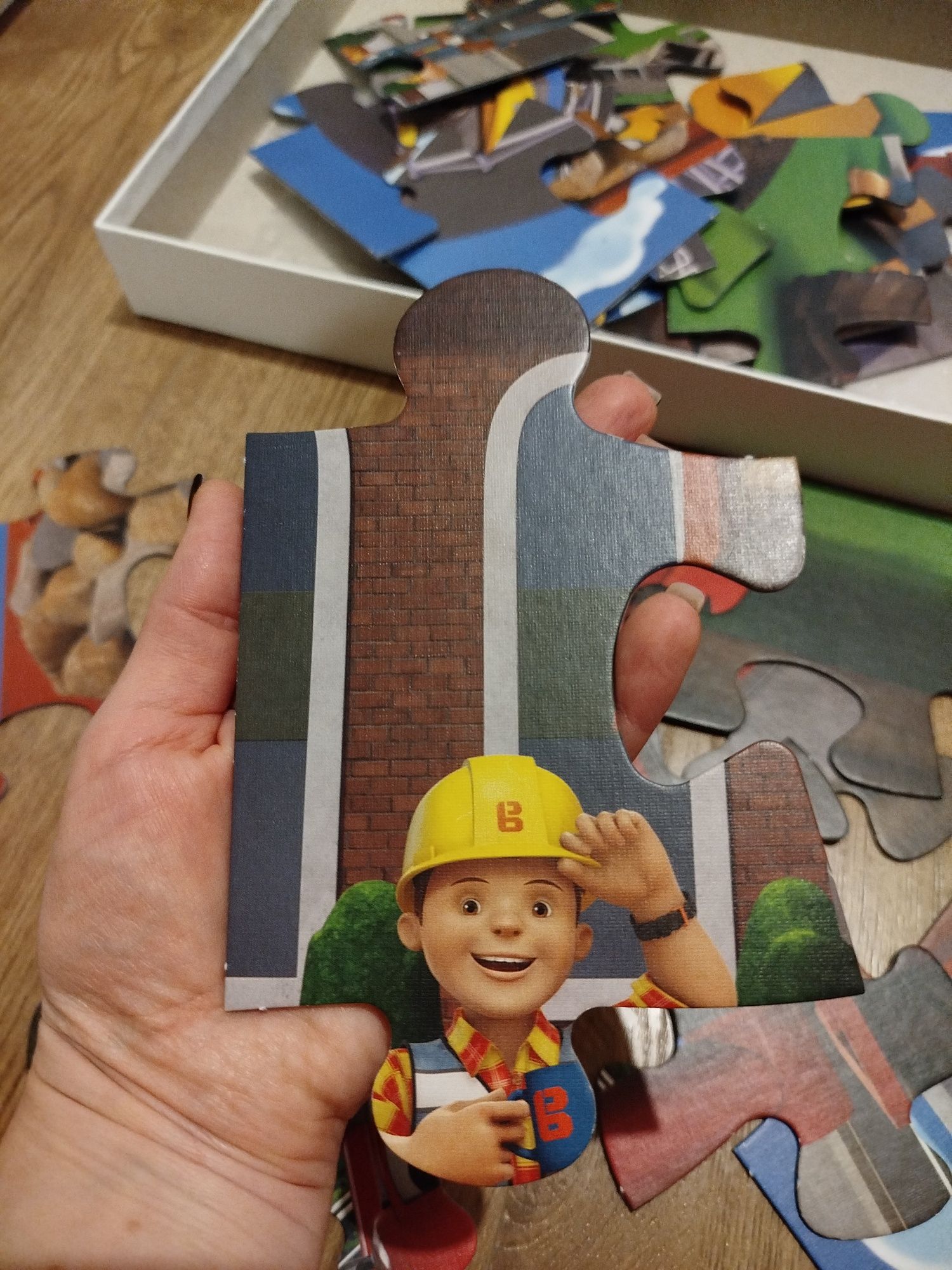 Trefl maxi  puzzle Bob budowniczy