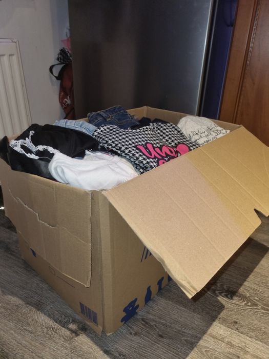 Karton ubran dla dziewczynki mix