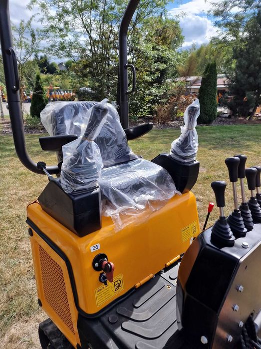 Mini Koparka Berger Kraus BK1300JSR silnik KUBOTA sterowanie JOYSTICK