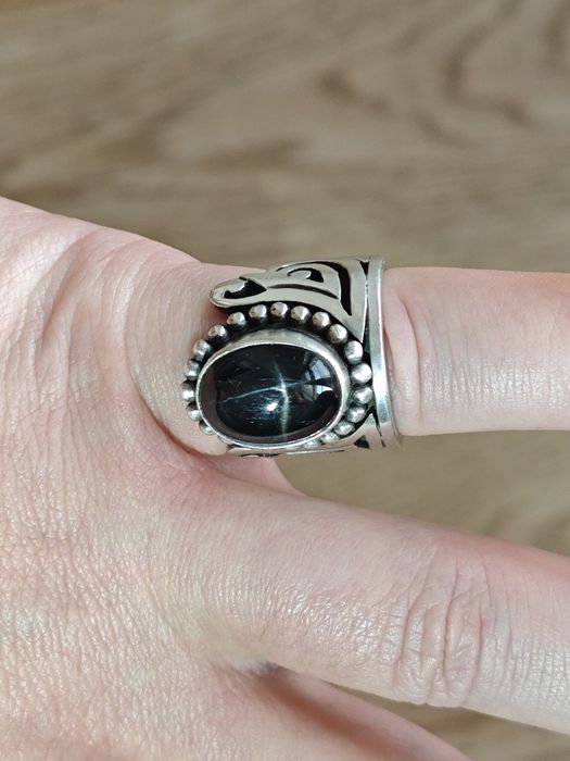 Срібна каблучка "Чорна зірка"