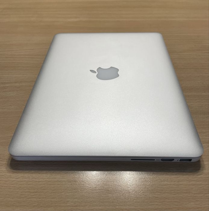 Macbook Pro 13” 2015 i5 8gb Ssd128gb GARANTIA