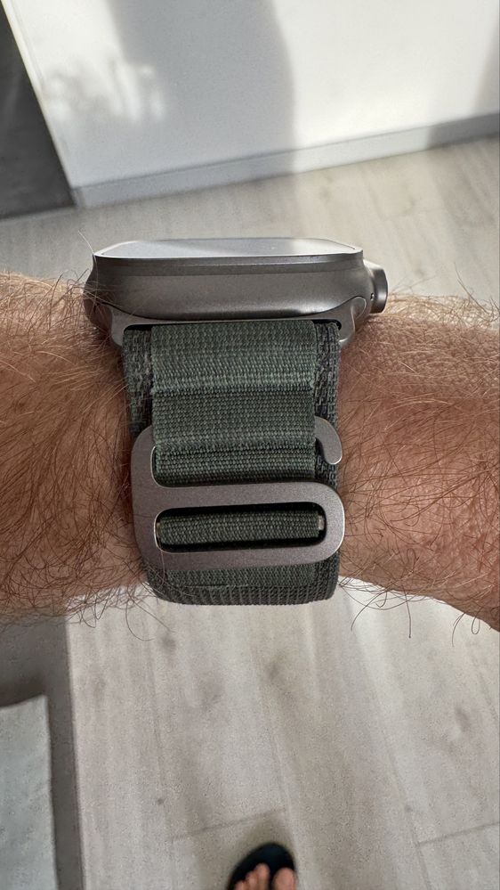 Apple Watch Ultra 1 Titanium Case Green Alpine Loop - stan perfekcyjny